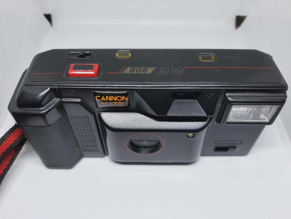 Aparat fotograficzny Cannon Mate AE808