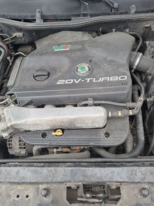 Skoda octavia 1.8 20v 180ps