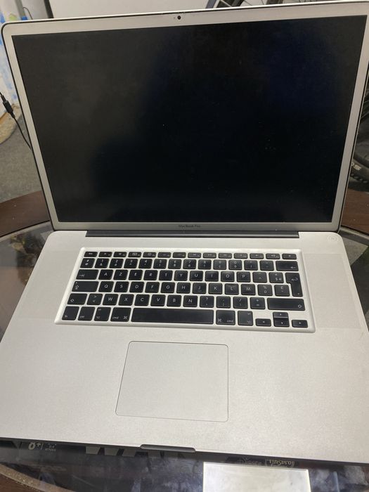 Macbook pro a1297 mid 2009