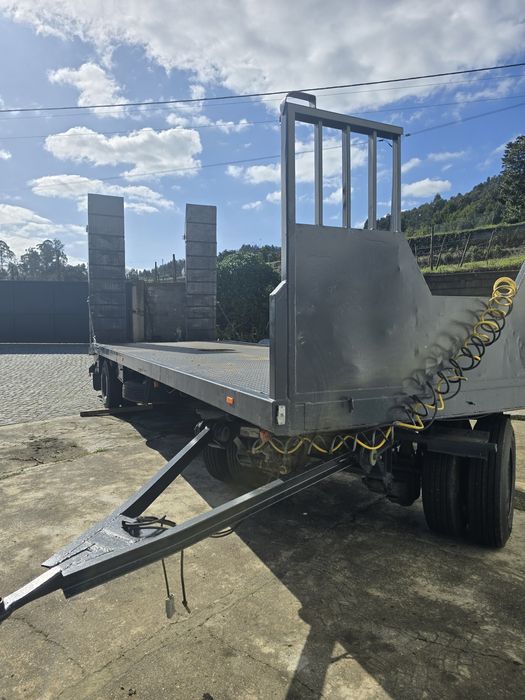 Reboque Porta Maquinas - Chico