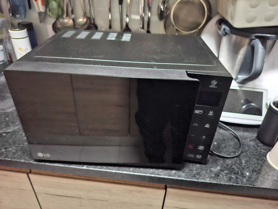 Micro ondas  e mini forno marca LG