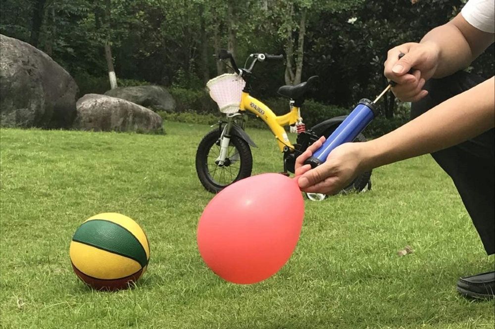 pompka ręczna do piłki 2 końcówki 29cm różne piłki