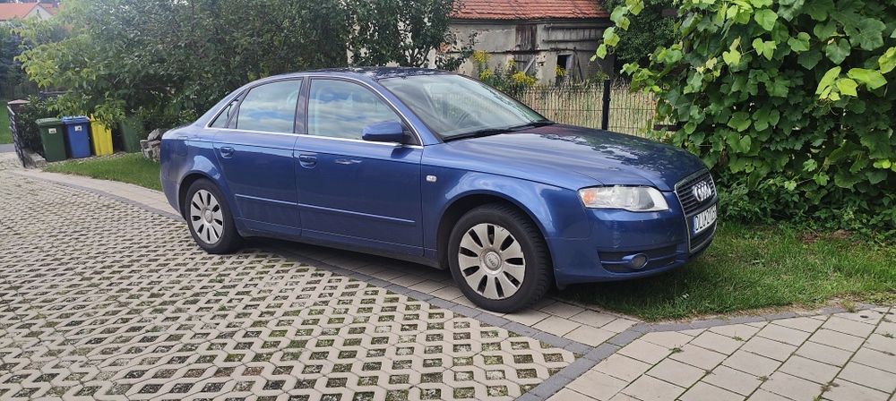 Audi A4Limousine