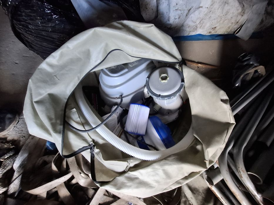 Sprzedam basen 170x380 wysoki 120 z drabiną