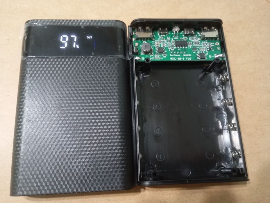 Акція! Корпуса повербанка 18650 плюс USB ліхтарик в подарунок