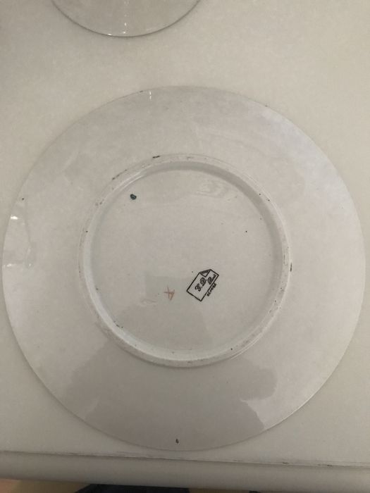 Prato calendário, ano de 1897 é muito raro.