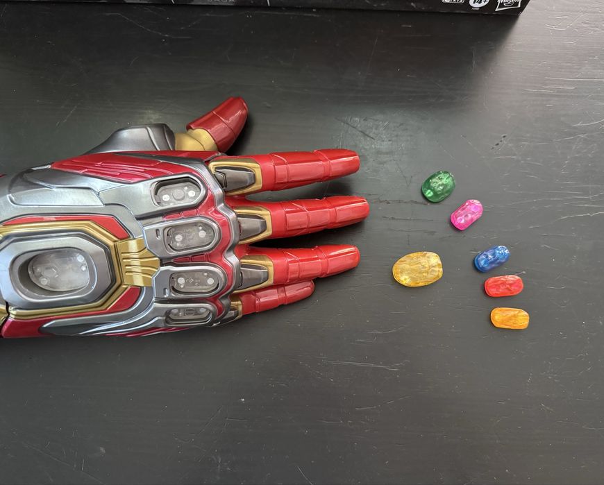 Nano Gauntlet Replika Elemtroniczna Marvel Hasbro Avengers Endgame