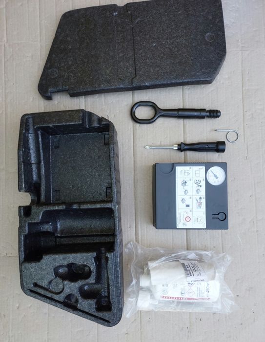 Аварійний набір Volkswagen Golf 7 E-Golf Компресор Клей докатка