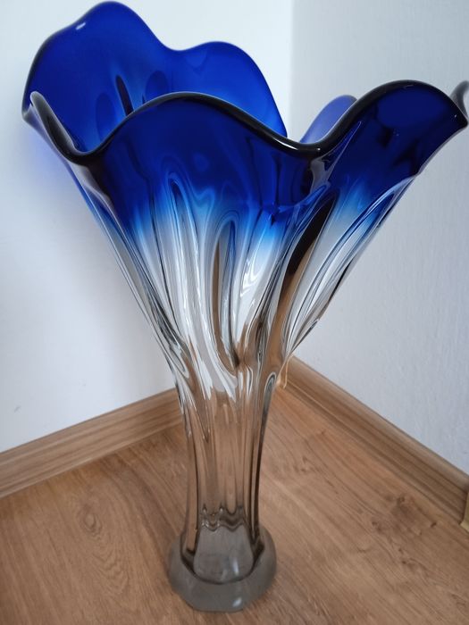 Ваза скляна напольна