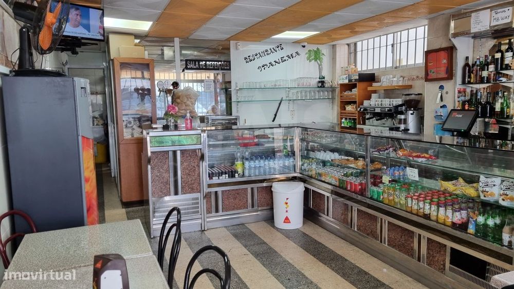 Trespasse de Restaurante em Camarate no Bairro de São Francisco
