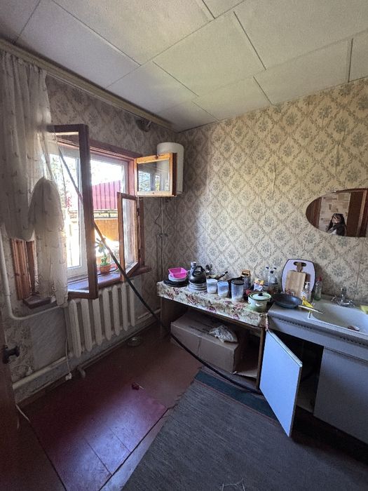 Продається двух поверховий будинок  с. Євмінка 50км від Києва