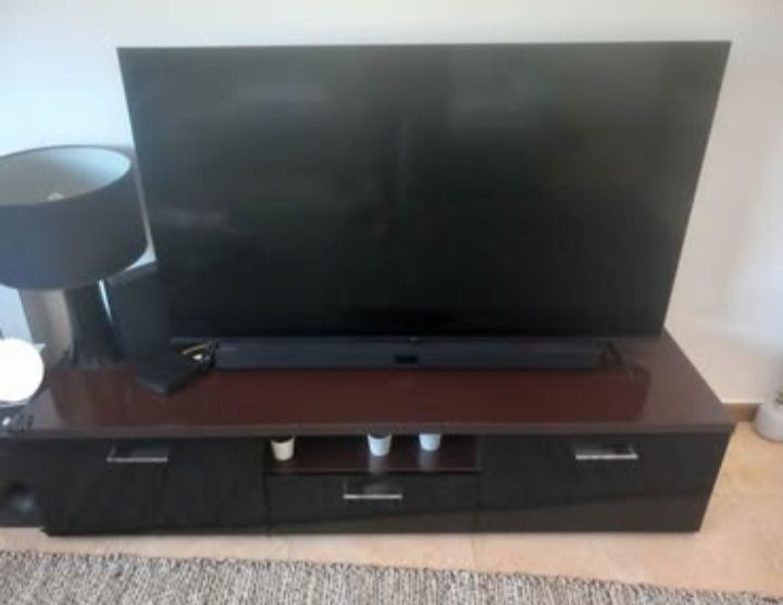 Vendo Movel Tv de 2 gavetas