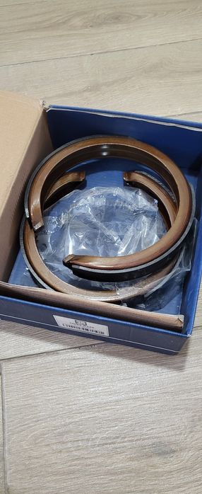 Гальмівні колодки  SsangYong!