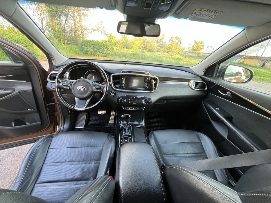Продам Kia Sorento