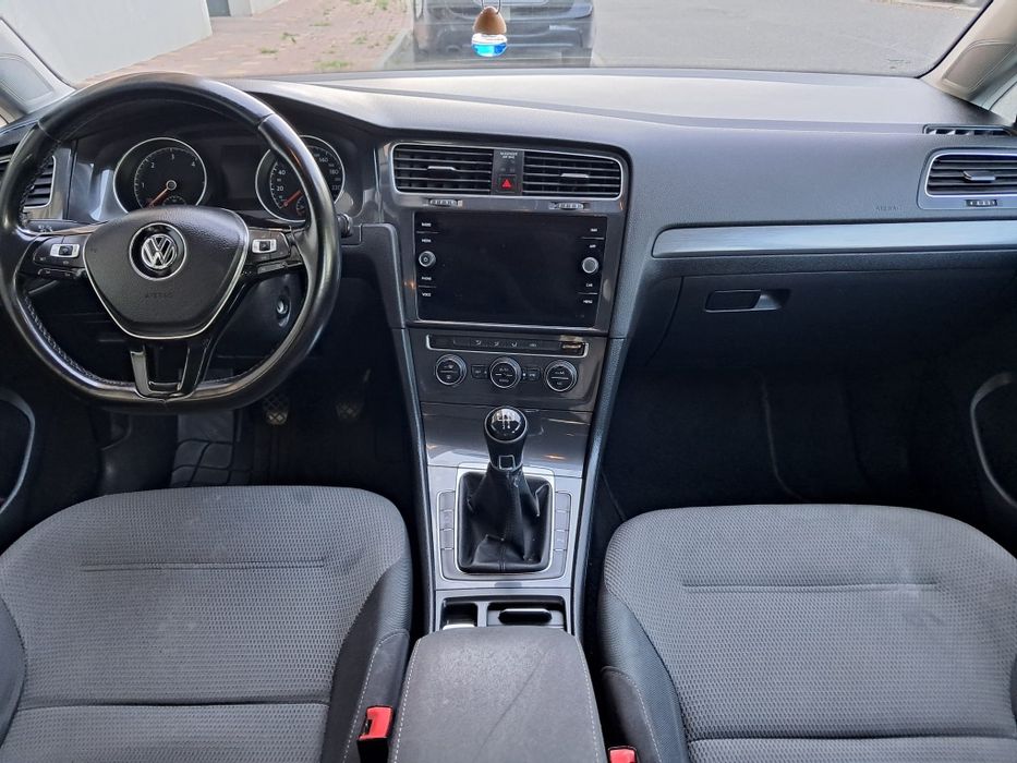 Volkswagen golf 7  1.6 TDI    2018