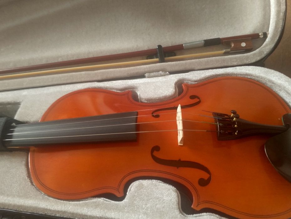 Sprzedam Skrzypce 4/4