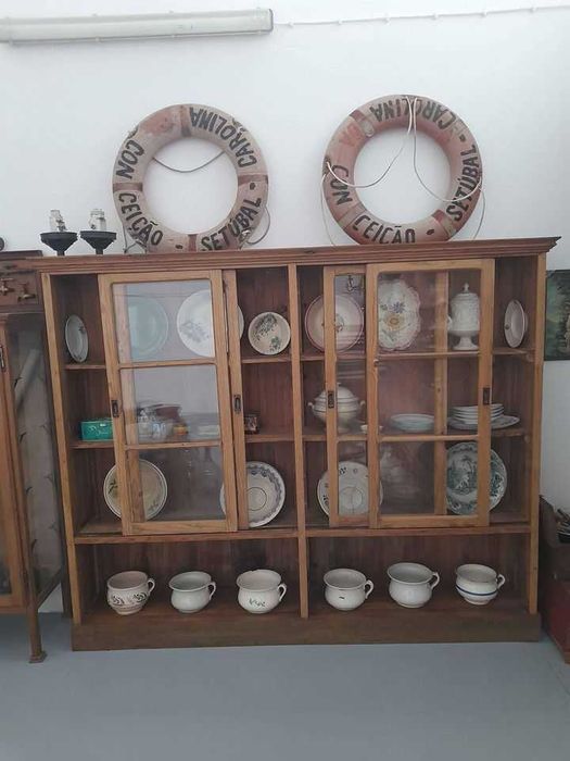 Móvel de Antiga Mercearia