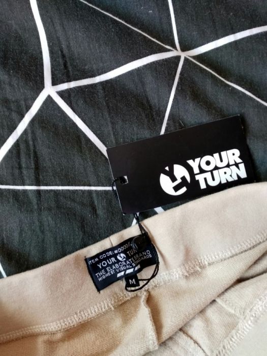 Spodnie dresowe. Rozmiar M