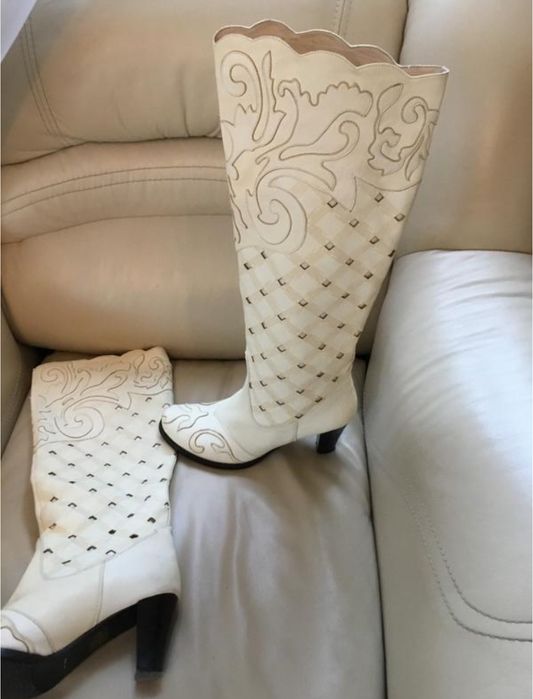 стильні чобітки