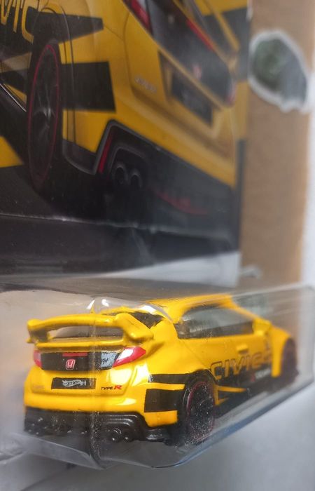 16 Honda Civic Type ll Hot Wheels