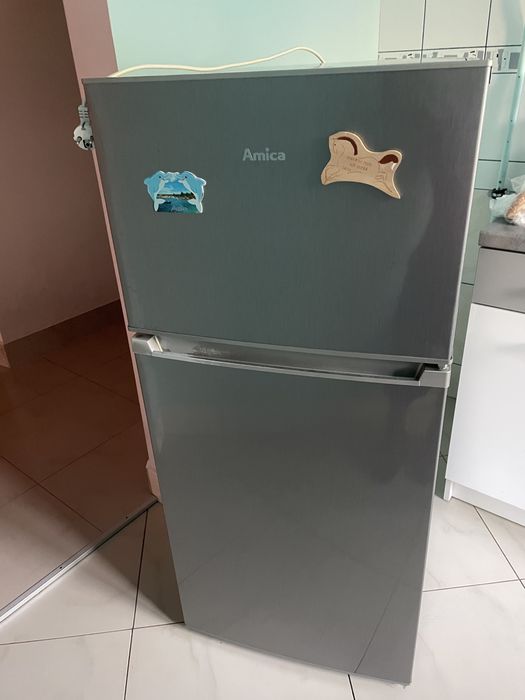 Lodówka Amica kilkuletnia zepsuta