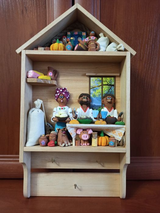 Ключница с часами украинский сувенир