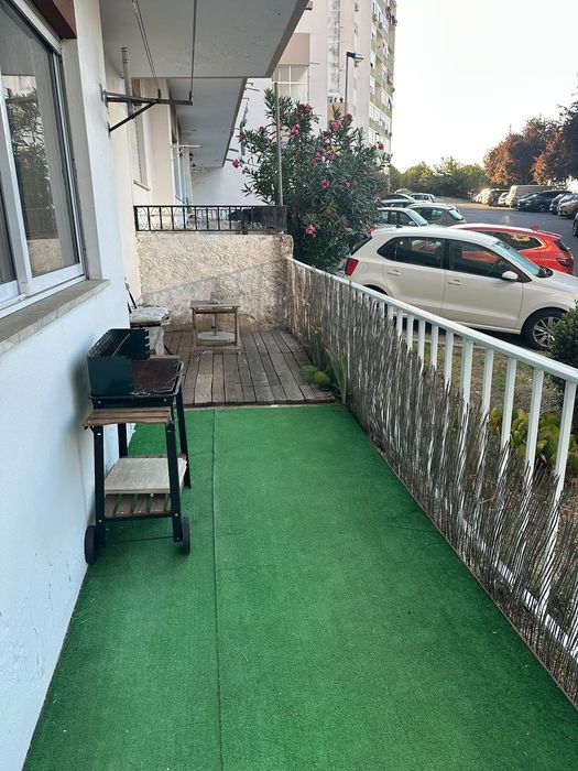 Aluga-se Apartamento T1 nos Penedos Altos - Covilhã