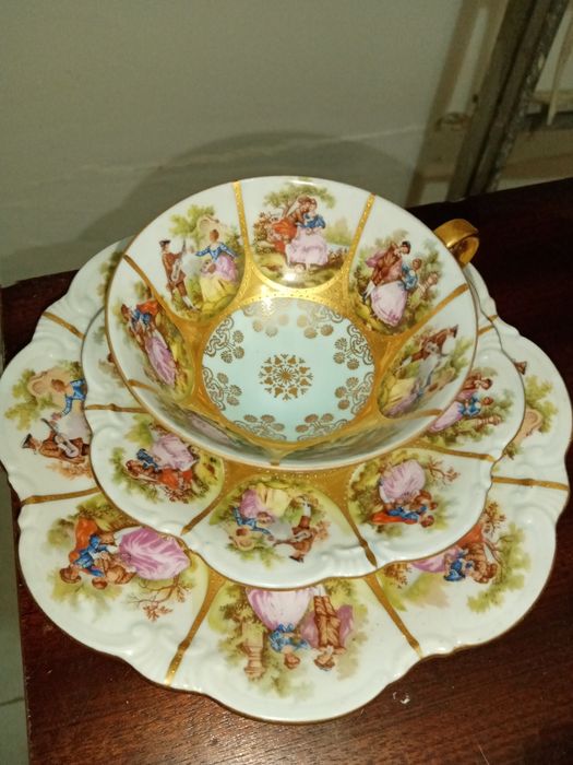 Conjunto de loiça antiga64739222838529120