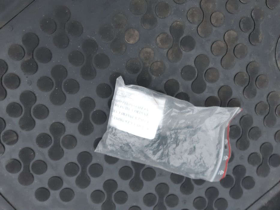 Dywaniki gumowe oryginalne Opel Astra Tanio Wysylka