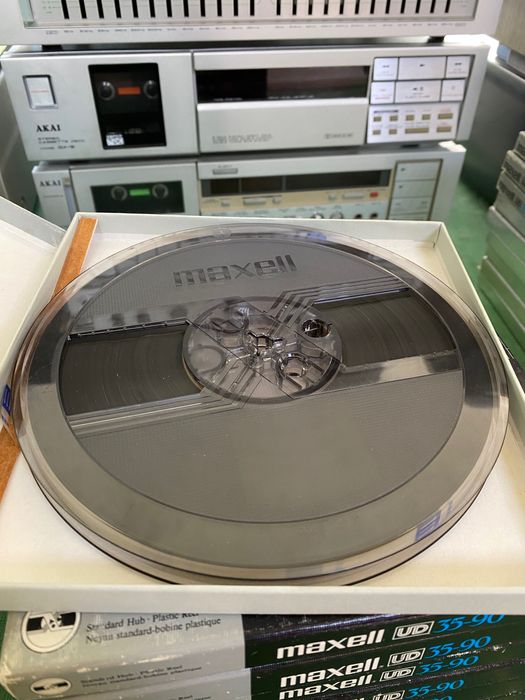 Магнитная лента, Магнітна стрічка Maxell UD35-90 лот№3