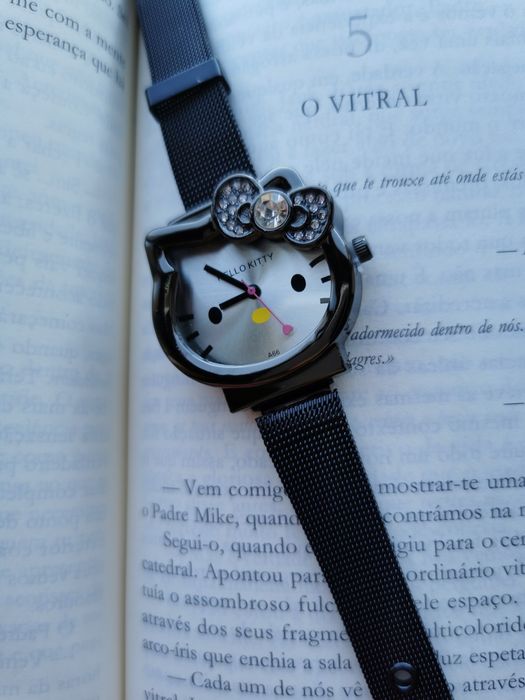 Relógio Preto Hello Kitty64286265596033121