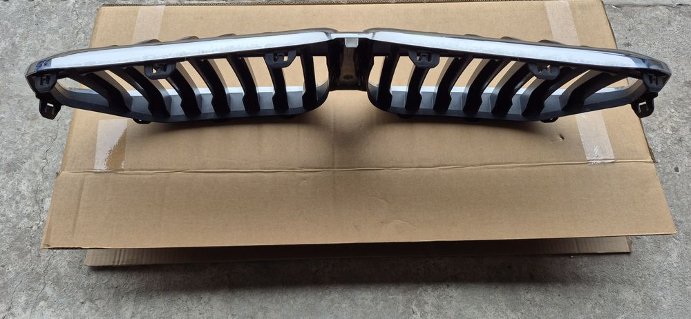 Решітка BMW X1 F48 F49 решітка радіатора ноздри ніздрі решетка бмв