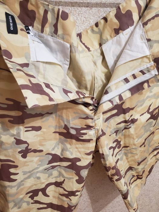 Камуфляжні шорти DIESEL P - Bert