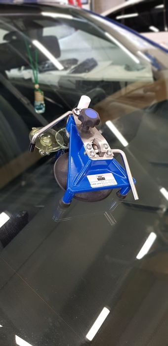 Szyby samochodowe - wymiana, naprawa. Przyciemnianie szyb