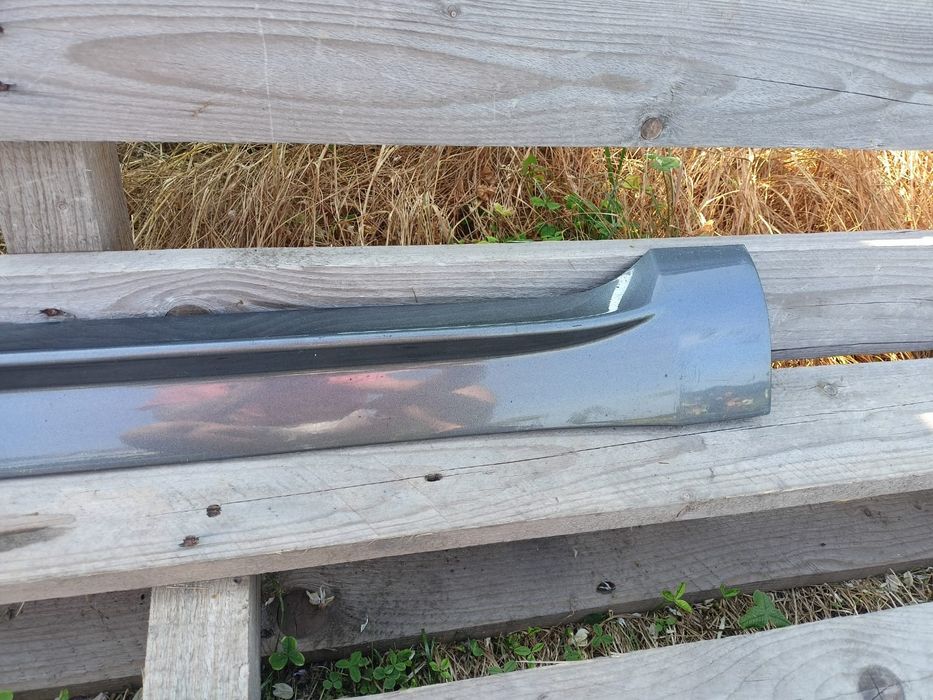 VW Sharan II 2 7N0 10- listwa drzwi prawy tył prawa tylna nakładka