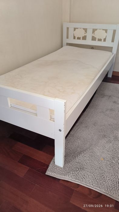 Cama ikeia  criança