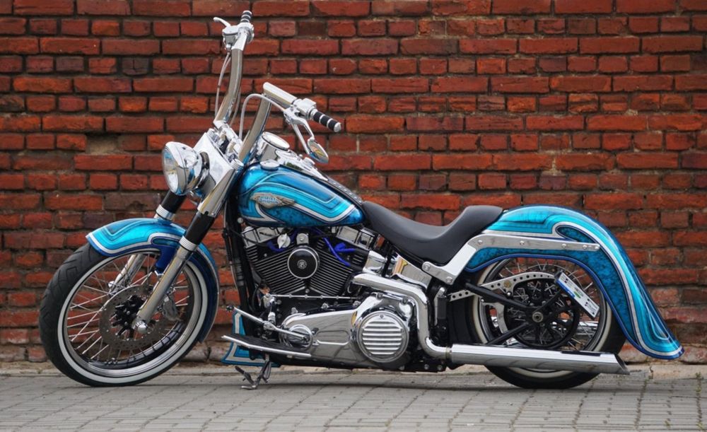 Harley-Davidson Fat Boy custom handlebar