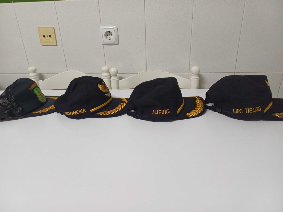 Bonés da marinha da Indonésia 4 unidades
