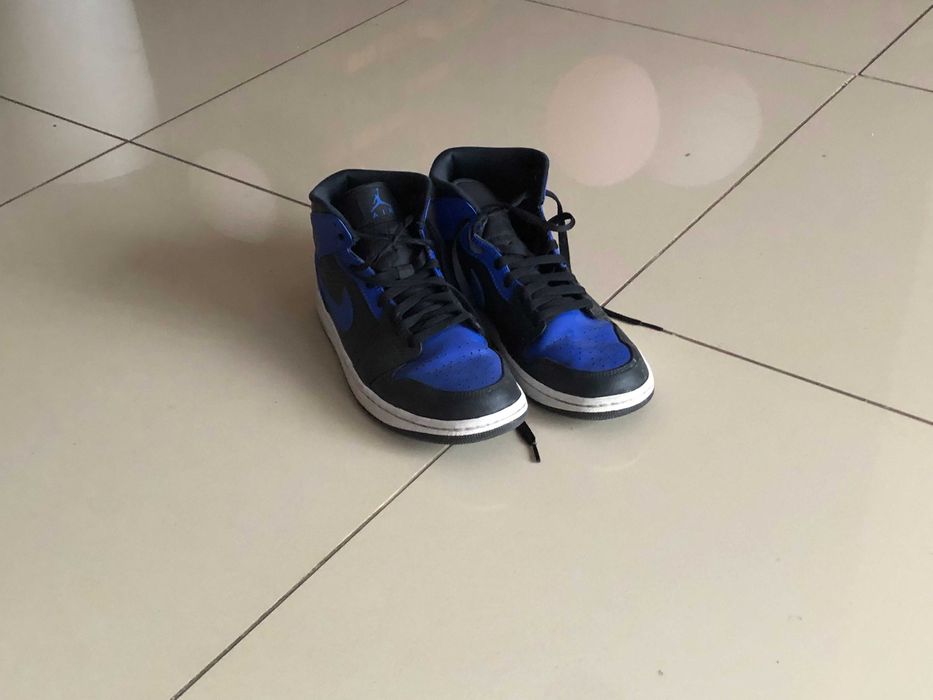 Nike Air Jordan 1 retro mid Hyper Royal