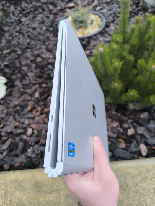 Microsoft Surface Book 2 13.5" | i7 8-го покоління | 16GB RAM | 1TB