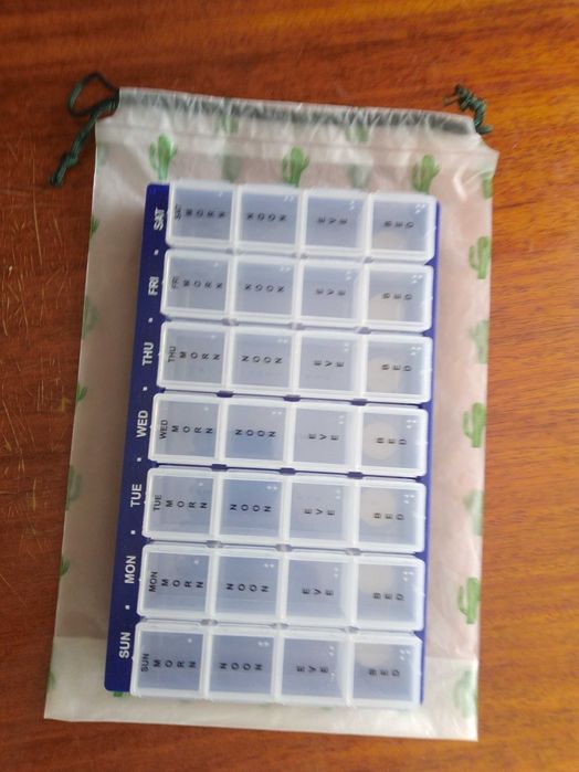 Органайзер для таблеток. Новый