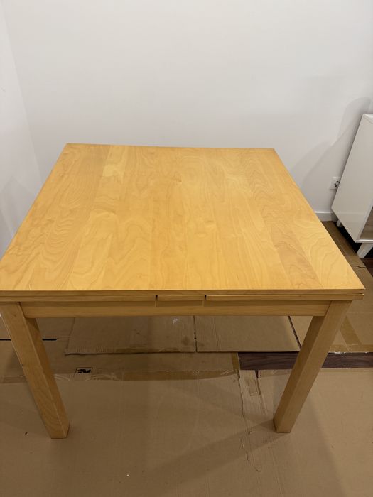 Mesa de jantar IKEA