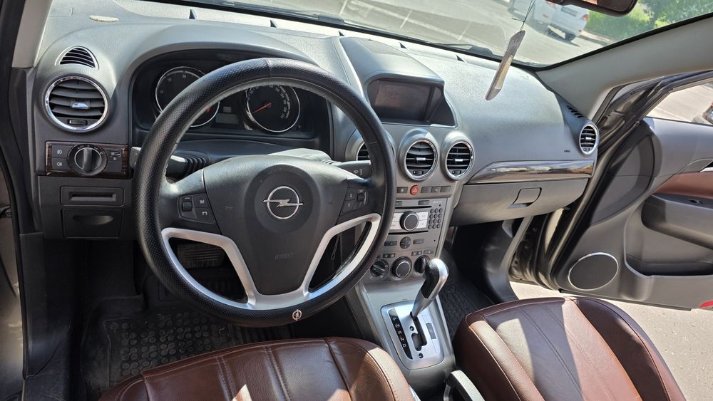 Opel Antara 2.0cdi 4x4 акпп  2009
