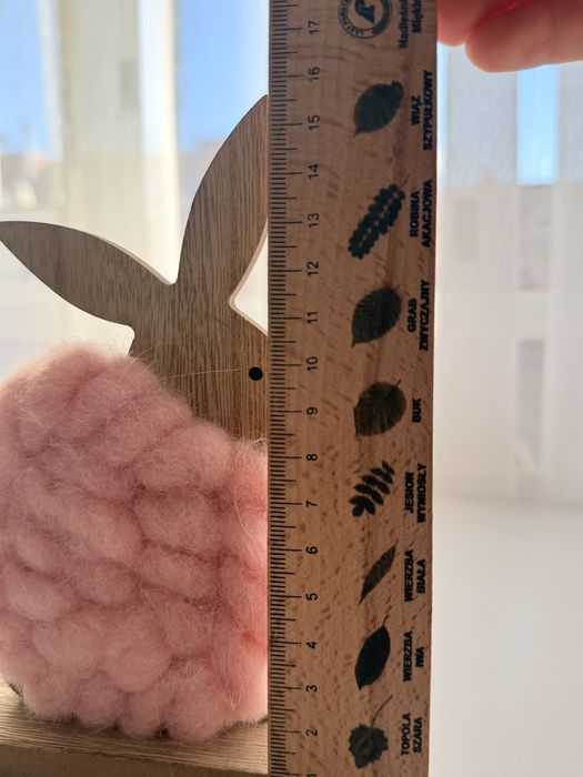 Drewniany zajączek wielkanocny