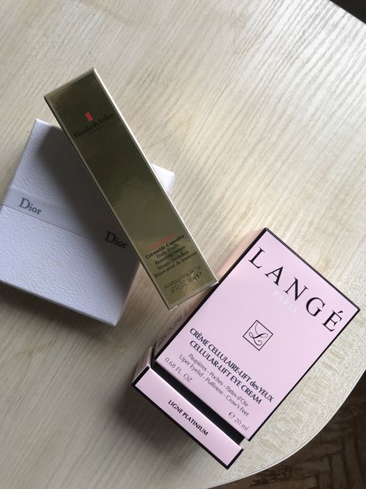 Баночки от кремов, парфюмерии, коробки.