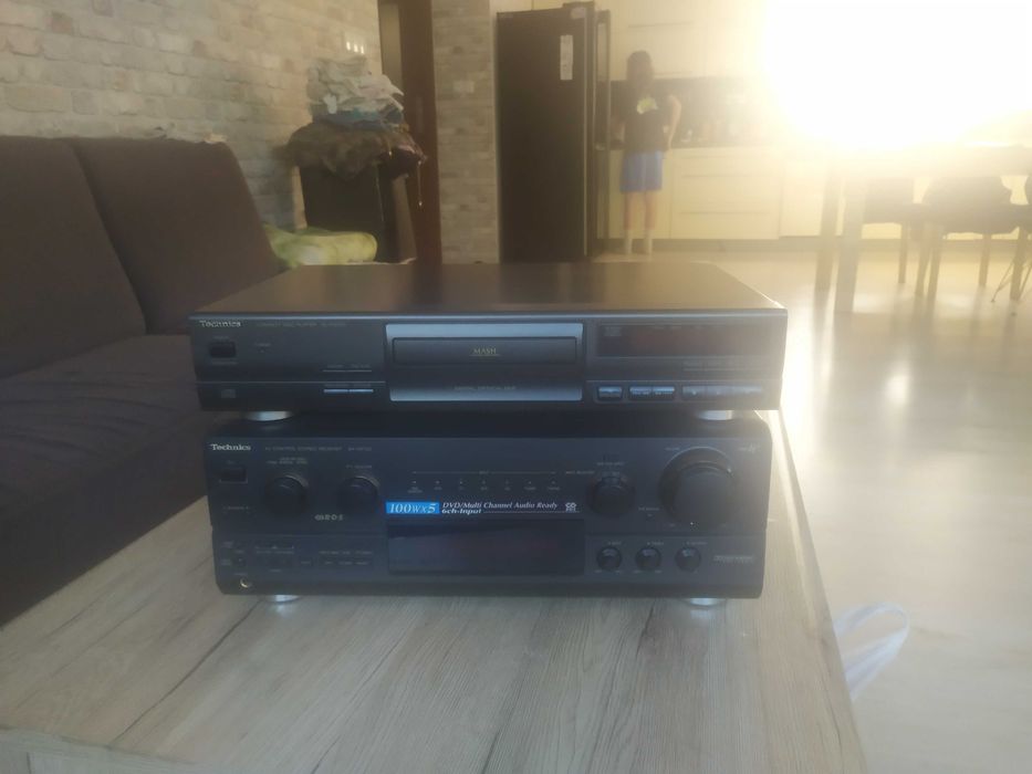 Amplituner Technics sprzedam +cd