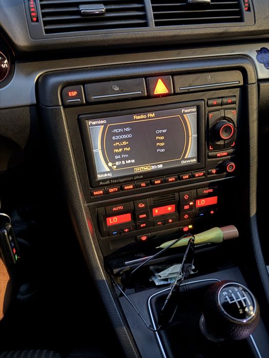 Audi a4b7 2.0 16v