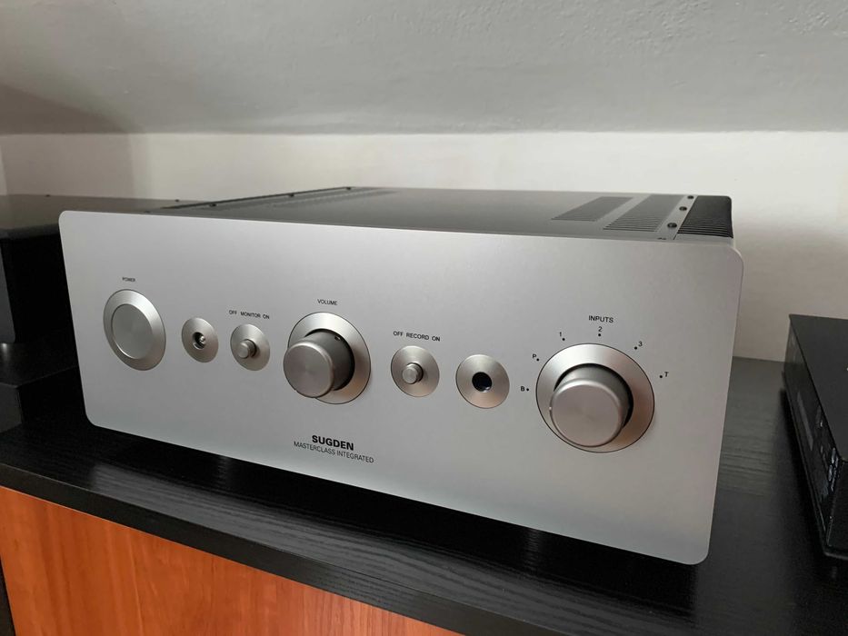 SUGDEN Masterclass IA-4