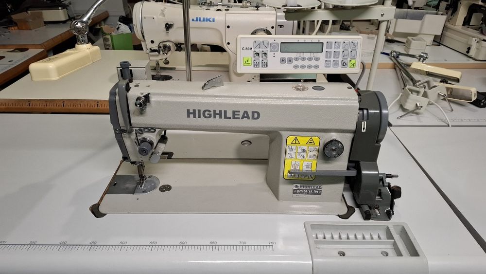 Швейна машина зігзаг Juki LZ-2284NU-7. Прямострочки, оверлоки Siruba