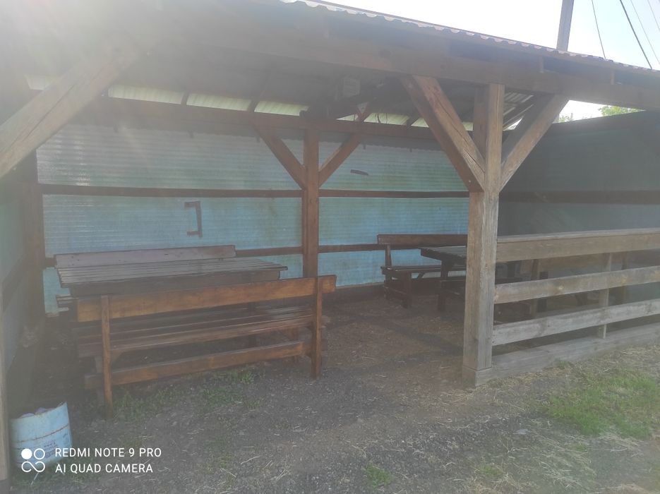 Продаж магазину і земельної ділянки